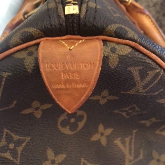 Authentic Louis Vuitton Speedy 30 Monogram Bag - Picture 4 of 10